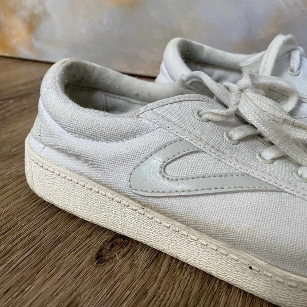 Vintage Tretorn Nylite Plus Canvas Sneaker in White Size 9.5 - Picture 4 of 11